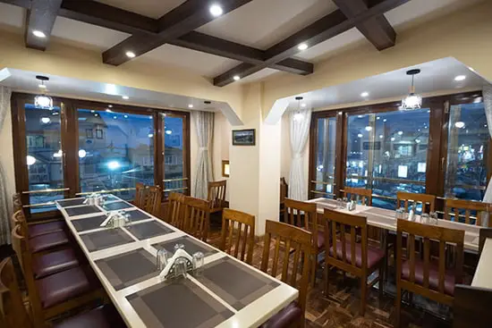 Lunnar Restaurant Darjeeling